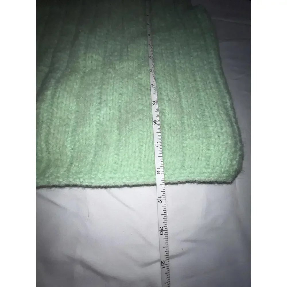 Vintage Handmade Knit Sweater Vest Mint‎ Green Pearlized Buttons Grannycore Sz M
